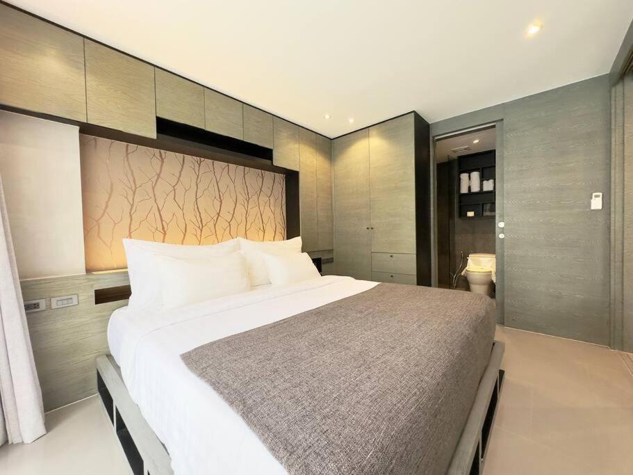 Kamala Beach P55 Exclusive Junior Suite Buitenkant foto