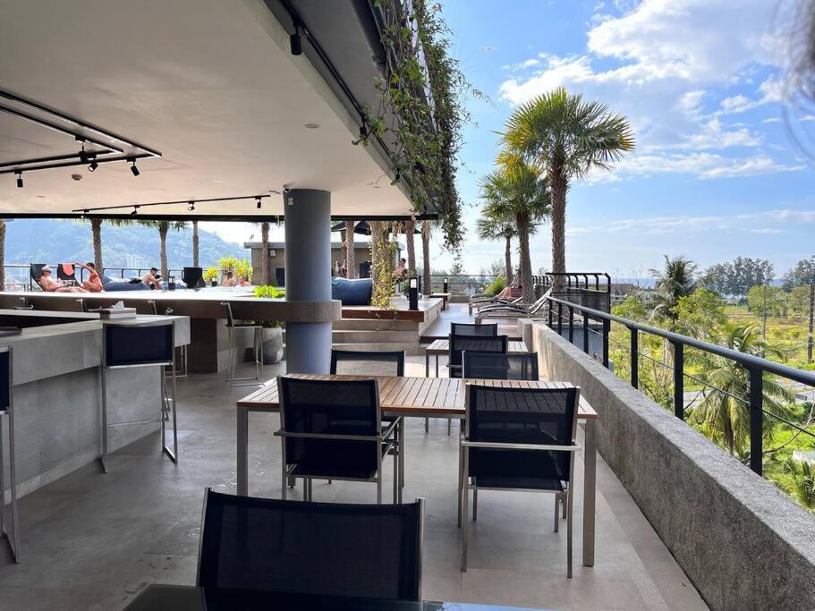 Kamala Beach P55 Exclusive Junior Suite Buitenkant foto