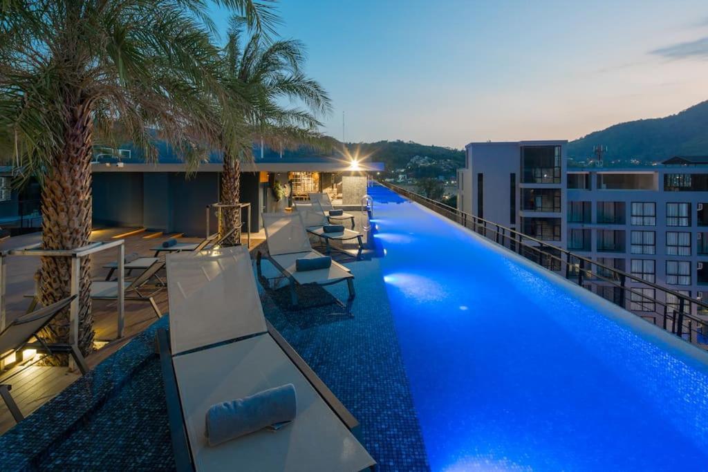Kamala Beach P55 Exclusive Junior Suite Buitenkant foto